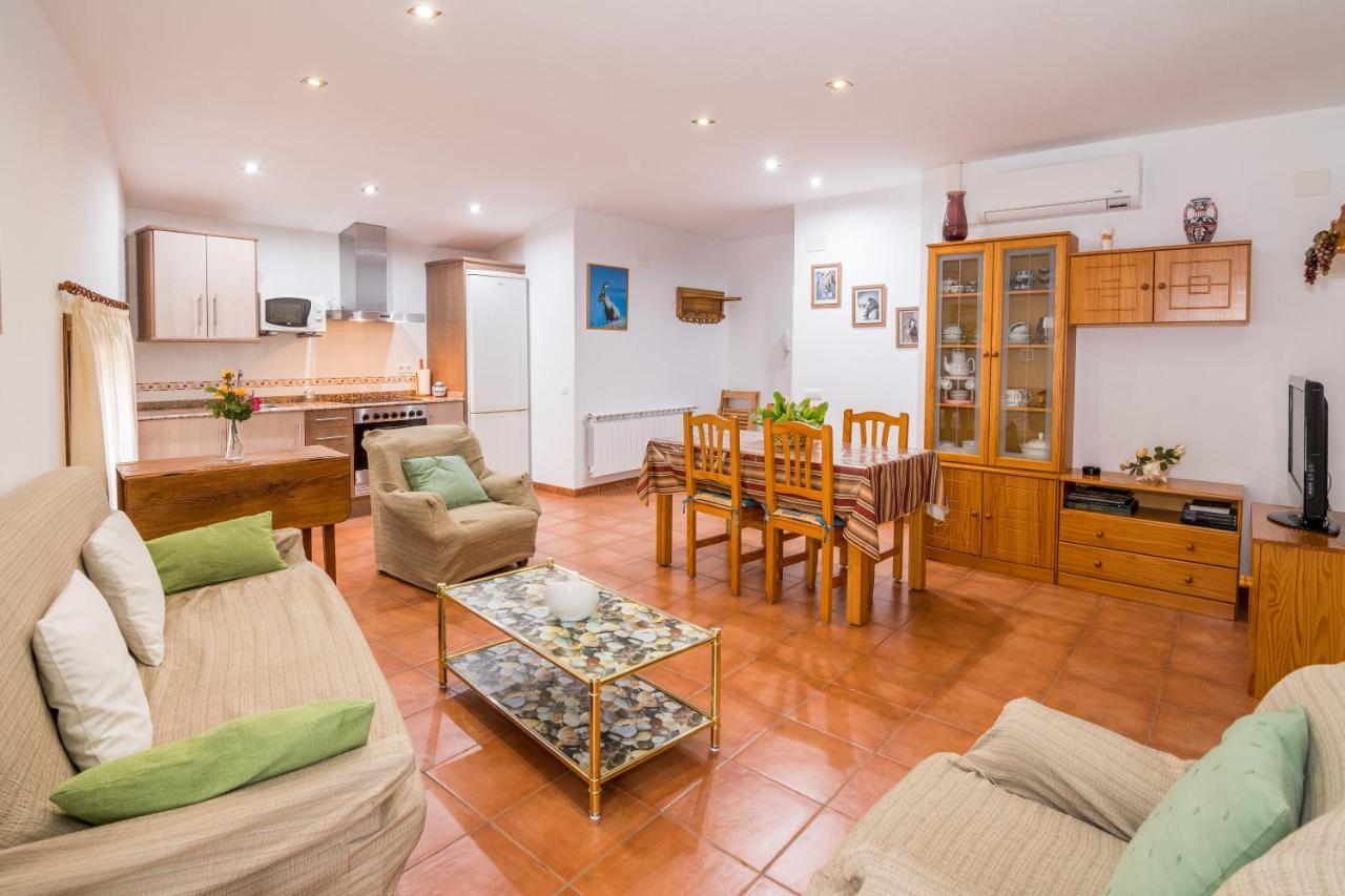 Casa Micolau *